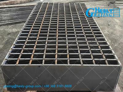 China Heavy Duty Steel Bar Grating, 50X5mm load bar, 30mm bar spacing, 8mm twisted bar, Hot dipped galvanised, China Hesly for sale