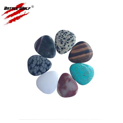 China Wholesale Stone GUITAR Sale White Guitar Pick for sale