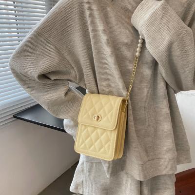 China 2021 Summer New Fashion One-Shoulder Diamond Chain Super Women's Super Wild Messenger Bag Small Rope Handle Square Fire Bag Small Bag Ins for sale