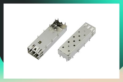 Chine Par le connecteur 1489779-1 de module de SFP de trou avec l'IEM en métal sans type de soudure de tuyau léger à vendre