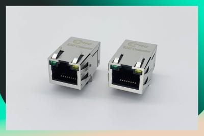 Chine RJ45 protégé par coutume avec le LAN intégré du Magnetics RML-015L-08F0-GG-MN 10/100/1000 à vendre