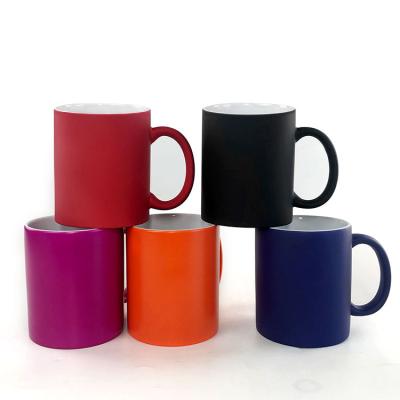 China High Quality Stocked Handle Matt Magic Mug Color Changing Round Mug for sale