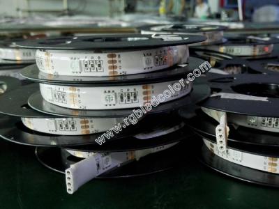 China 5050 rgb 5v plug pin led strip for sale