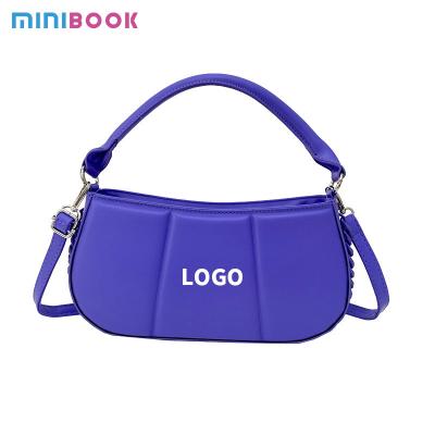 China 2024 Lady Single Shoulder Bag with Polyester Lining Material and Striped Pattern for sale