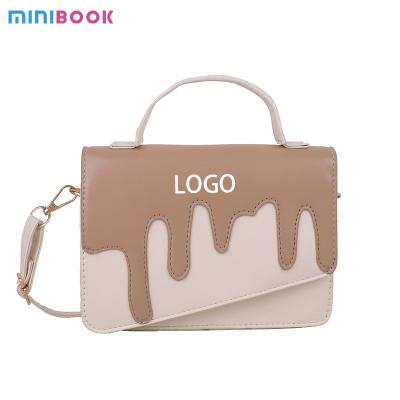 China Bolso de cuero de moda de logotipo personalizado para bolsos de hombro personalizados y únicos para mujeres en venta