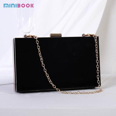 Chine Sac à souper acrylique simple chaîne diagonale petite robe de mariée sac de banquet de soirée pour les femmes embrayage à vendre