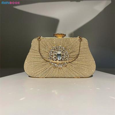 Cina Availiable Sample Women's Evening Handbag for Special Occasions and Fashionable Events in vendita