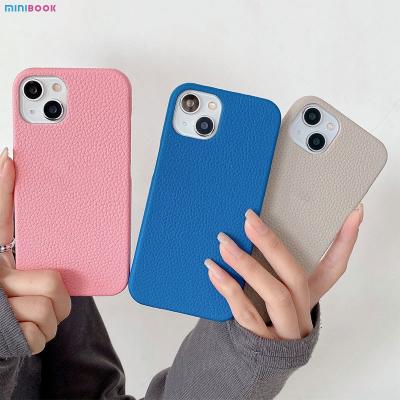 China Pebble Leather Phone Back Cover Customized Luxury Litchi Leather Case for Phone 13 14 for sale