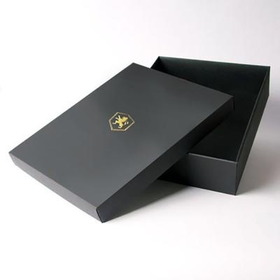 China Custom Logo Cardboard Paper Gift Package Materials Recycled Rigid Gift Box With Lid for sale