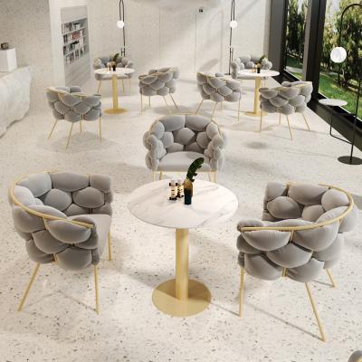 China Hotel Apartment Villa Restaurant Cafe Bar Desert Dining Furniture Sets Tables Leisure Chairs Set Light Luxury Modern Custom for sale