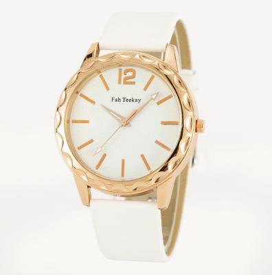 China 2022 waterproof new arrive luxury antique quartz leather woman watch fd115 for sale