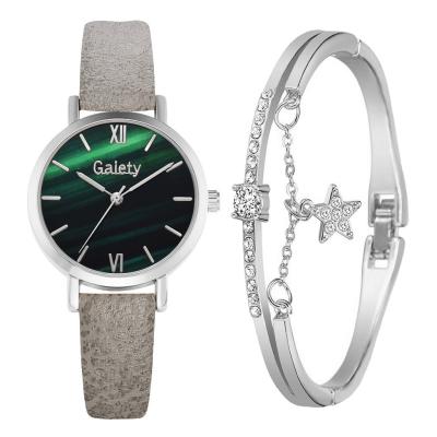 China Wholesale Popular Luxury Stainless Steel Luxury Green Gift Fashion Ladies Wrist Watch Quartz Women Leather Watches for sale