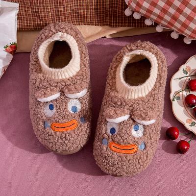 China New fashion trend women's cotton shoes, funny expressions, cute cartoon plush plus velvet thickening ladies bag with cotton slippers for sale