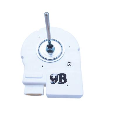 China Blanco 3.5W 0.29A 1375 RPM DC 12V parte del refrigerador DREP3030LA 9B ventilador de soplado del refrigerador en venta