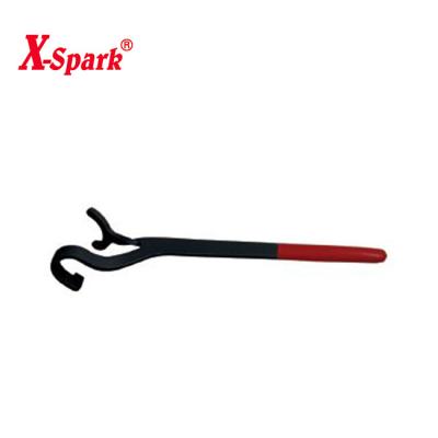 China Multi Functional Steel Hand Tools CRV Valve Wrench With Red Handle for sale