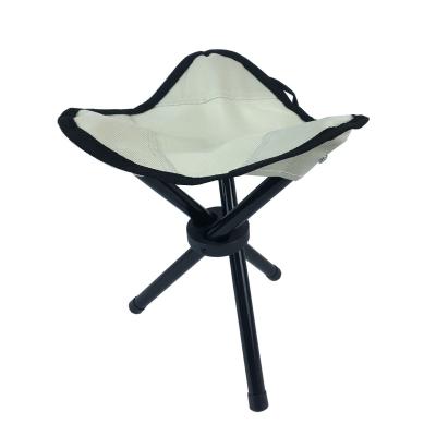 China YILU Folding Mini Tripod Stool Outdoor Lightweight Fishing Stool Portable Easy Carry Retractable Chair for sale