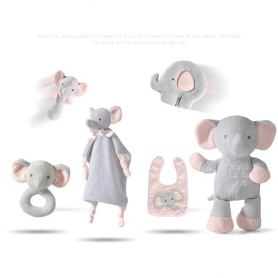 China Customized Baby Quilt Play Sets Plush Elephant / Rabbit Animal Baby Gift Sets Toy for sale