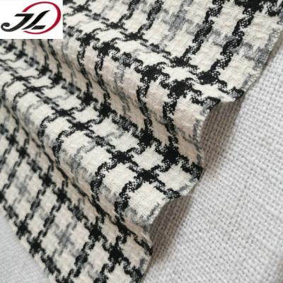 China New fashion breathable yarn dyed check fancy tweed fabric for coat for sale