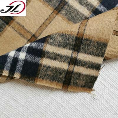 China Breathable China Manufacturer Check Black Beige Yarn Dyed Plaid Woolen Fabric For Ladies Coats for sale