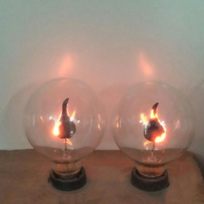 China Custom Hotel Style Flickering Light Bulb G80 Clear Glass Globe Shape Led Flame Bulb 3W Flickering Holiday Lighting Fairy Lamp String Light for sale