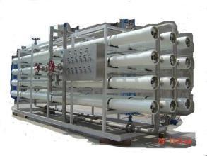 China 1M3/dispositivos de la planta del purificador del agua del RO de H 380V, máquina industrial del purificador del agua en venta