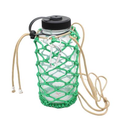 China 32 oz 550 oz Wide Mouth Bottle Paracord Bottle Holder Carabiner Outdoor Adjustable Handmade Bottle Grip Strap for sale