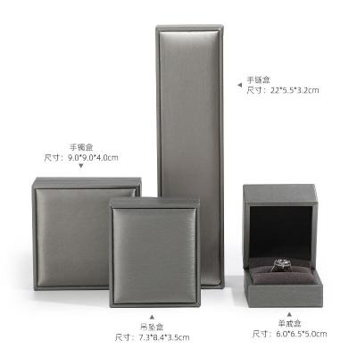 China Hot Sale Promotional Jewelry Classic Featured Small Gift Box Jewelry Packaging Box for sale