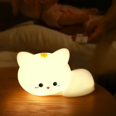 China Control de toque de cambio de color LED Luz nocturna de gato Mini lámpara de gato suave de silicona para niños en venta