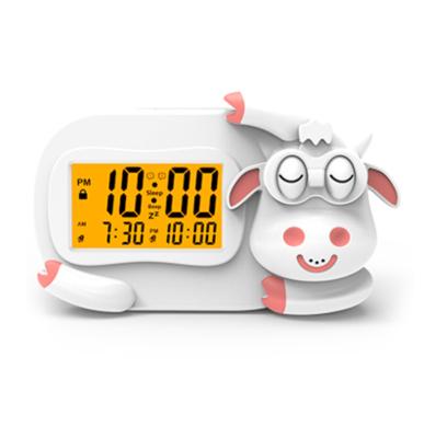 China Eco Friendly LED Smart Sleep Trainer Childrens Anime Alarm Clock Powered By Sensor en venta