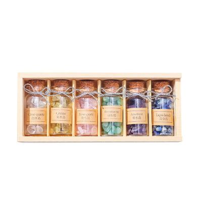 China Europe 6 Pieces in 1 Crystal Glass Wishing Bottle Set Aura Quartz Crystal Beads Natural Gemstone Mini Chip Mineral Wishing Bottle for sale