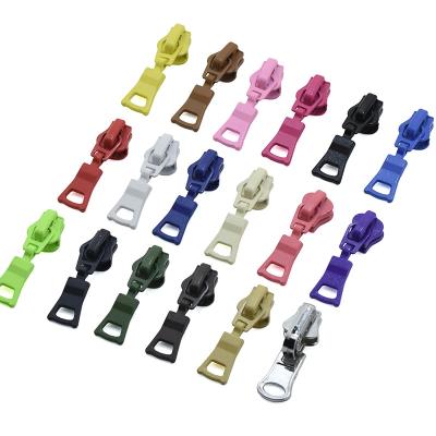 China Customer Size Color Zipper Pull Head Resin Zipper Head Sewing Accessories Nickel Free #5 Pieces for sale