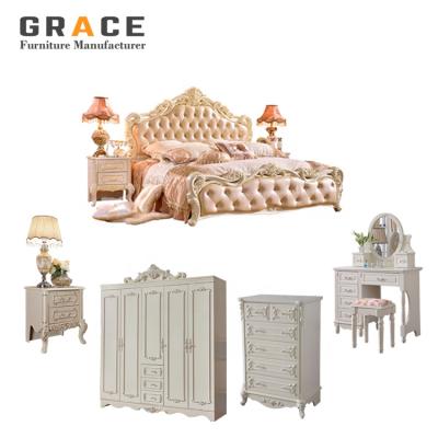 China Modern Luxury Modern Hotel Bedroom Furniture Set for sale