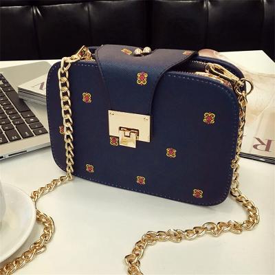 China Fashion Ladies Fashion Handbags Shoulder Bag Wholesale For Ladies Bag Pour Femme for sale