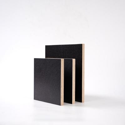 China Chinese WBP Glue Birch Core Anti Slip Film Faced Plywood for Construction Safety for sale