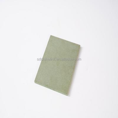 China Moisture-Proof Best Quality 18mm Moisture Resistance Waterproof Green Color MDF for sale