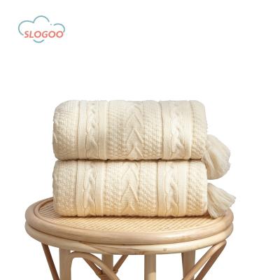 China Super soft velour/Three - dimensional exquisite stitch/Fully Knit Throw Blanket Bed Blanket Private Label Blankets for sale