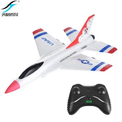 China FX823 Rc Model Plane Outdoor Child Toy Foam Glider Remote Control Helicopter Rc Airplane Toy for sale