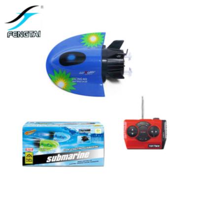 중국 Rc Submarine Boat Rechargeable Waterproof Diving Toy For Child Gift Swimming Pool Fish Tank Rc Boat 판매용