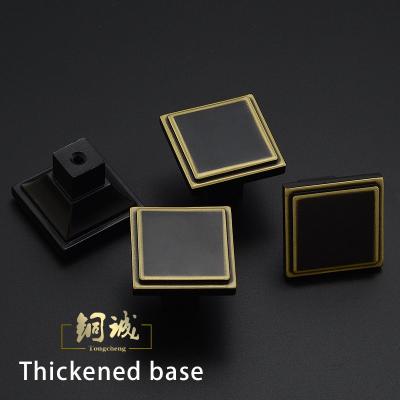 China Modern Pure Copper Solid Hardware Hardware Sideboard Knobs Square Straight Handle for sale