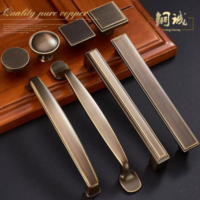 China Modern luxury nordicolis cabinet hardware furniture brass knobs and handles for sale