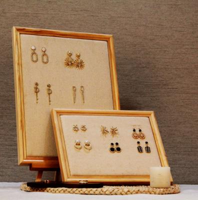 China Handmade Design Ring Display For Jewelry Wooden Jewelry Disply Beech Picture Frame for sale