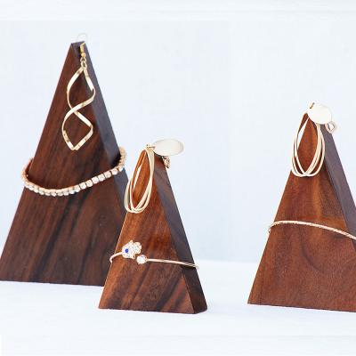 China Wooden Jewelery Disply Walnut Jewelry Display Stand For Rings And Bracelets for sale