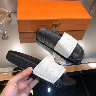 China Branded designer slides luxury designer slippers fashion trend high quality famous letter brand slippers original men women slippers for sale