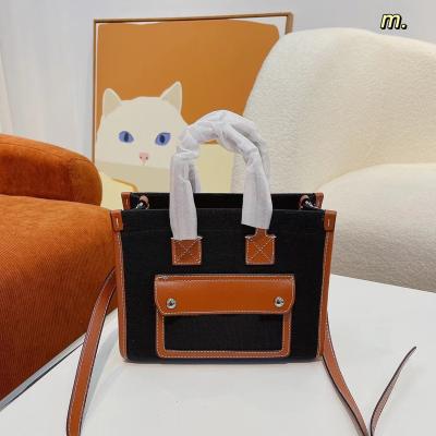 China Latest 2022 branded women messenger bags designer preloved fashionable bag female brand luxury designer ladies casual tote bag for sale