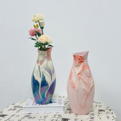 China Modern Original Light Luxury Tulip Ceramic Vase Modern Home Decoration Hotel Wine Cabinet Ceramic Flower Arrangement Vase Decoration for sale