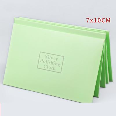 China Jewelry Clean Custom Cloth Paper Polishing Wrap With Logo Microfiber Maintenance Silver Gold Jewelry Cleaning Cloth for sale