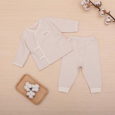 China Antibacterial Organic Cotton Jacquard Stars Print Single Breasted Newborn Baby Sleep Clothing Set for sale