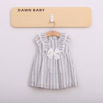 China Babies Anti-Static Gingham Gray Double Layered Cotton Lace Dress Gowns Designs Latest With Bow for sale