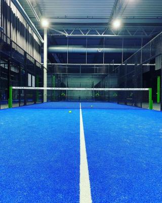 China Panoracmic 2022 Hot Sale Indoor Sport Padel Tennis Court Panoramic Padel Tennis Court Factory Price for sale