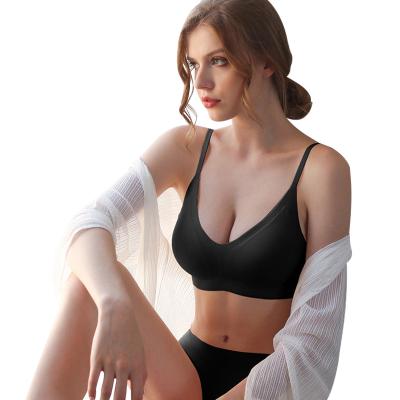 China Japan seamless comfortable one-piece sex underwear women's underwear sleepwear one-piece silk bra strap 18 teens in deep bra V bras for sale